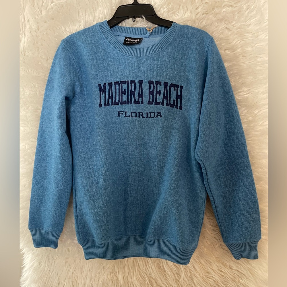 Madeira Beach, Florida NWT Unisex Nantucket Crewneck Sweatshirt. Size Small